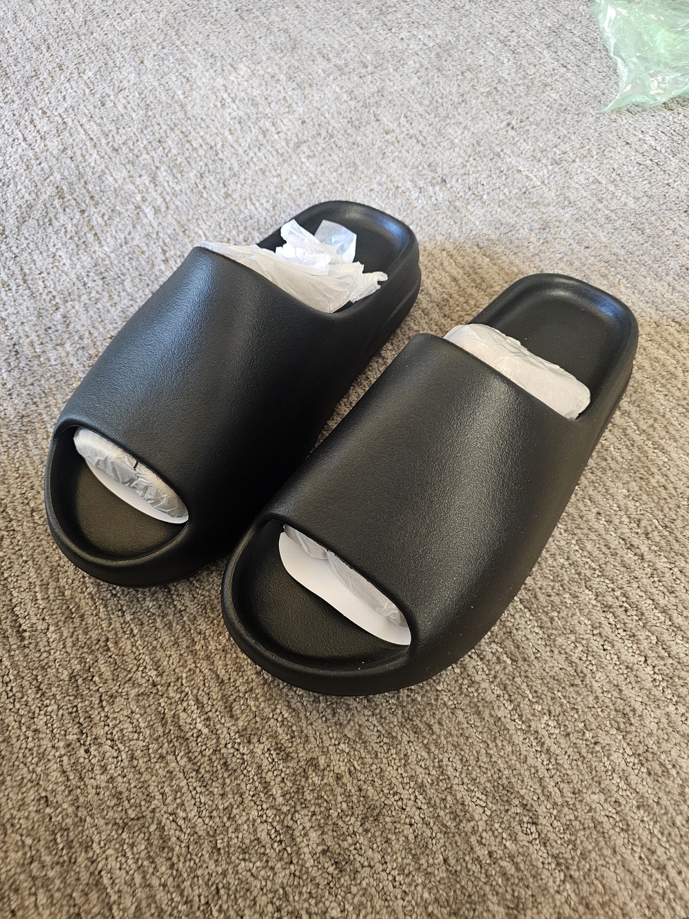 YEEZY YS-01 SLIDES - Black